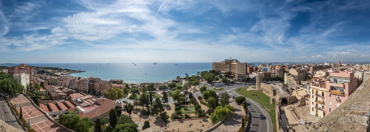 Ram Rooms R.C. Tarragona Ngoại thất bức ảnh