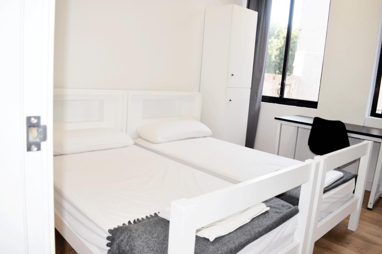 Ram Rooms R.C. Tarragona Ngoại thất bức ảnh
